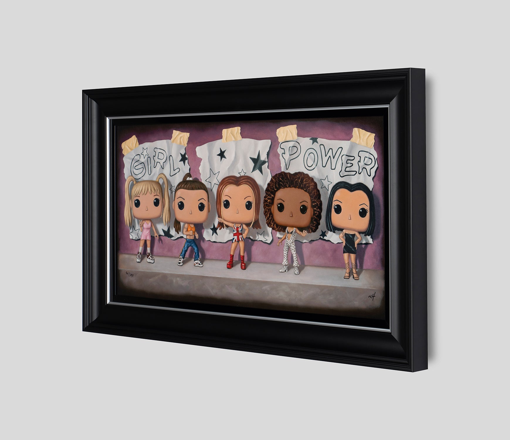 NHU SLE POR 19875 2 Girl Power